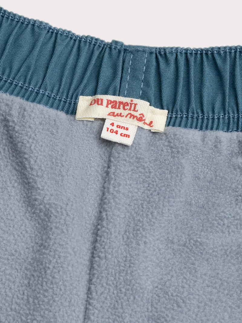 Blaue Hose