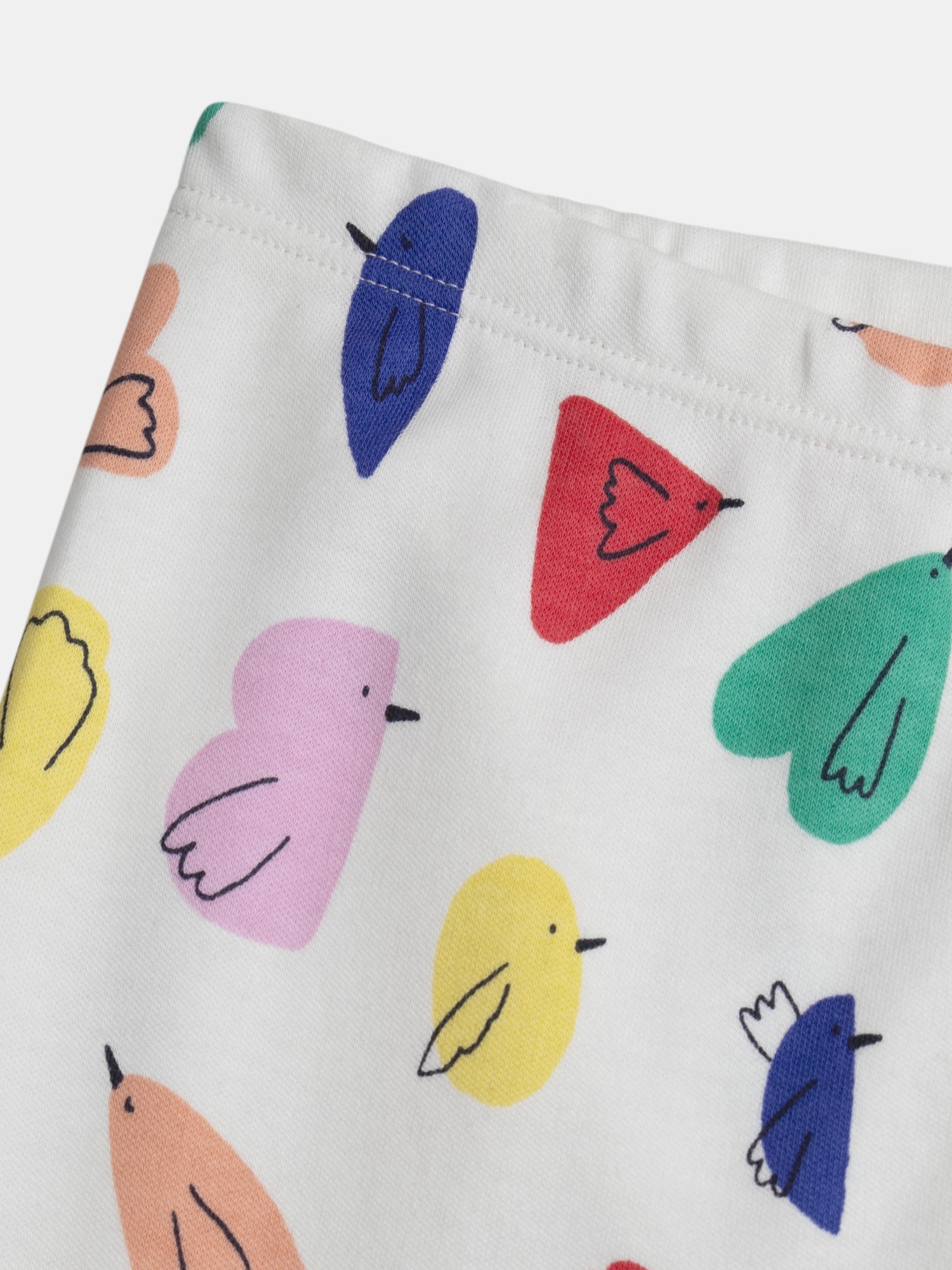 Weißer Pyjama mit Allover-Druck von Vögeln für Mädchen