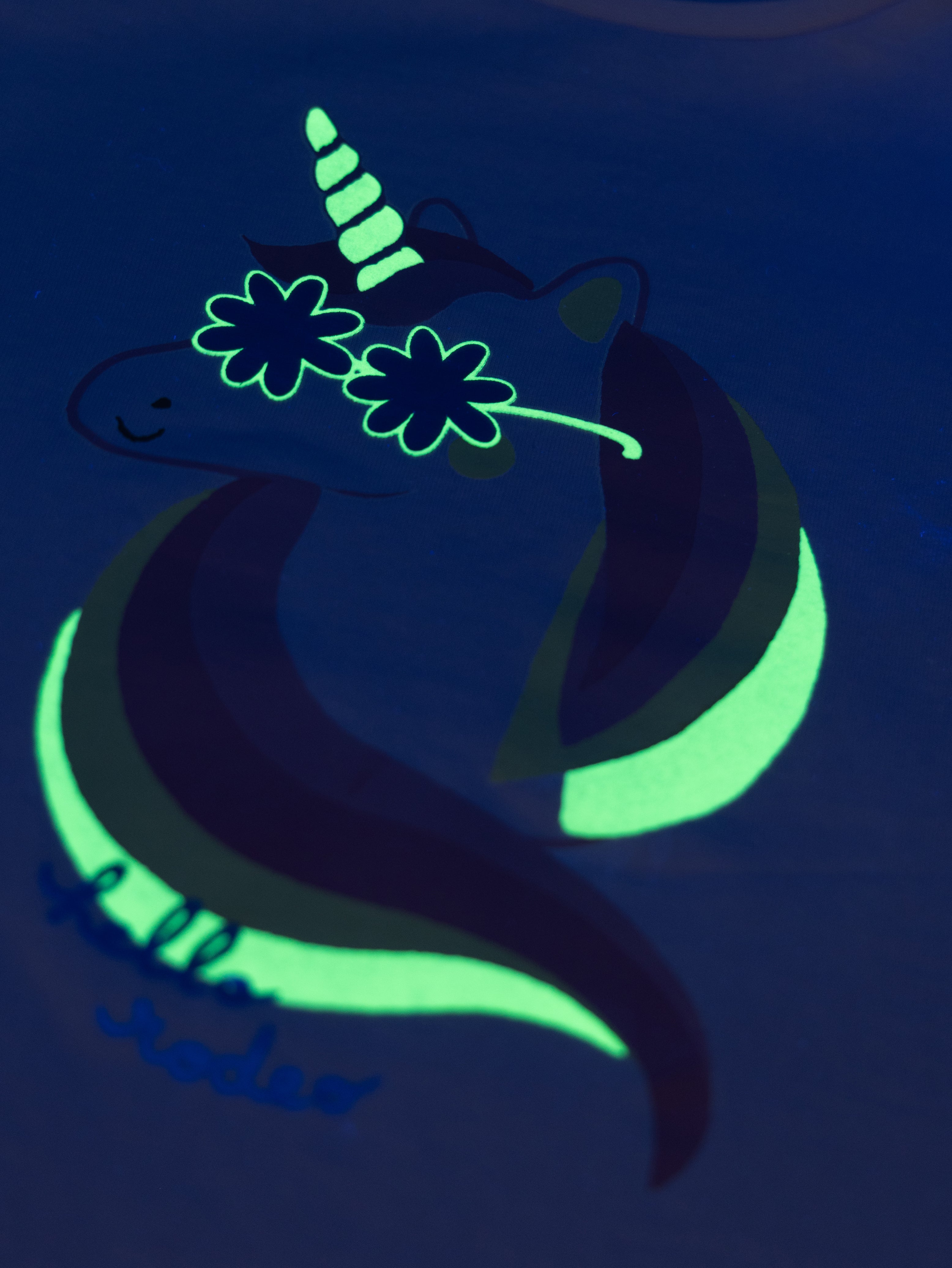 Pyjama long phosphorescent rose poudré à motif licorne pour enfant fille