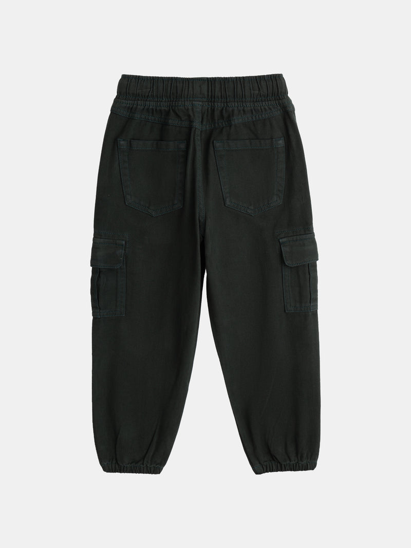 Grüne Hose mit Taschen für Jungen