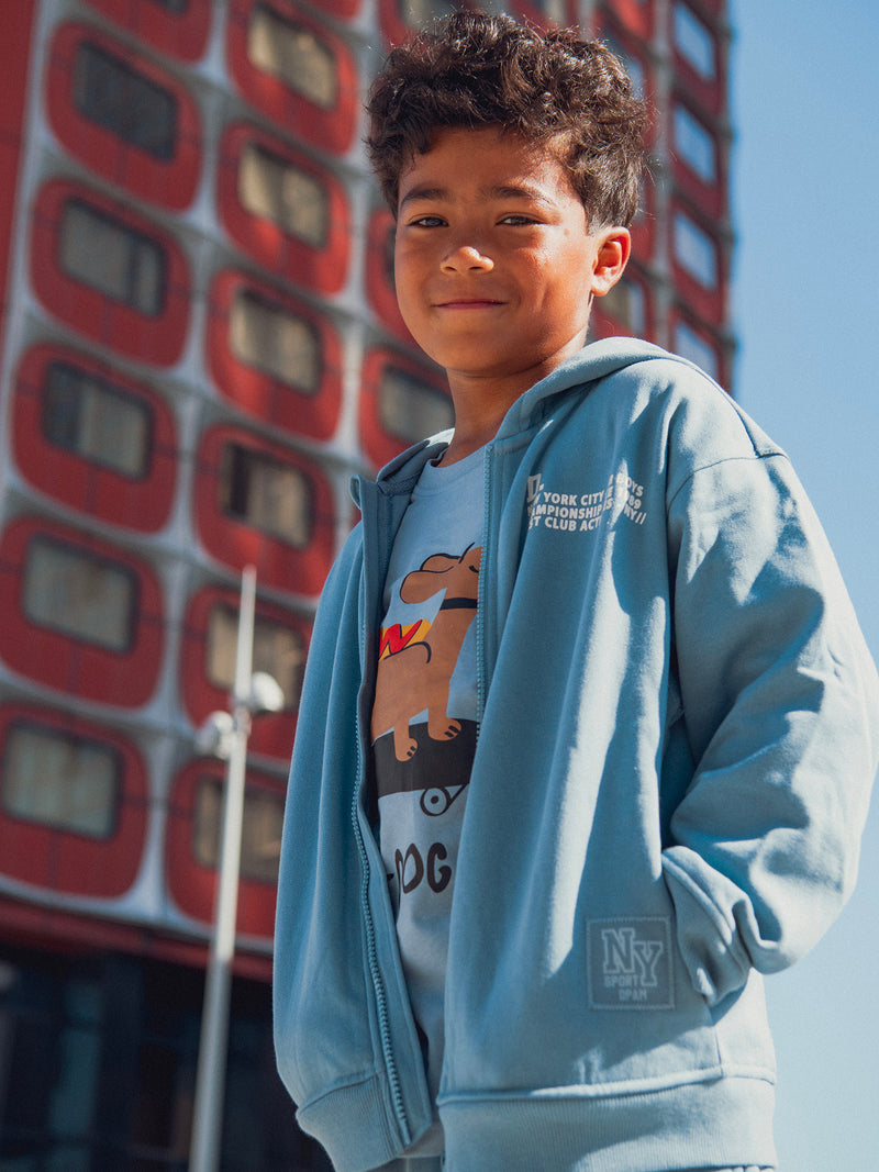 Hellblaues Sweatshirt für Jungen