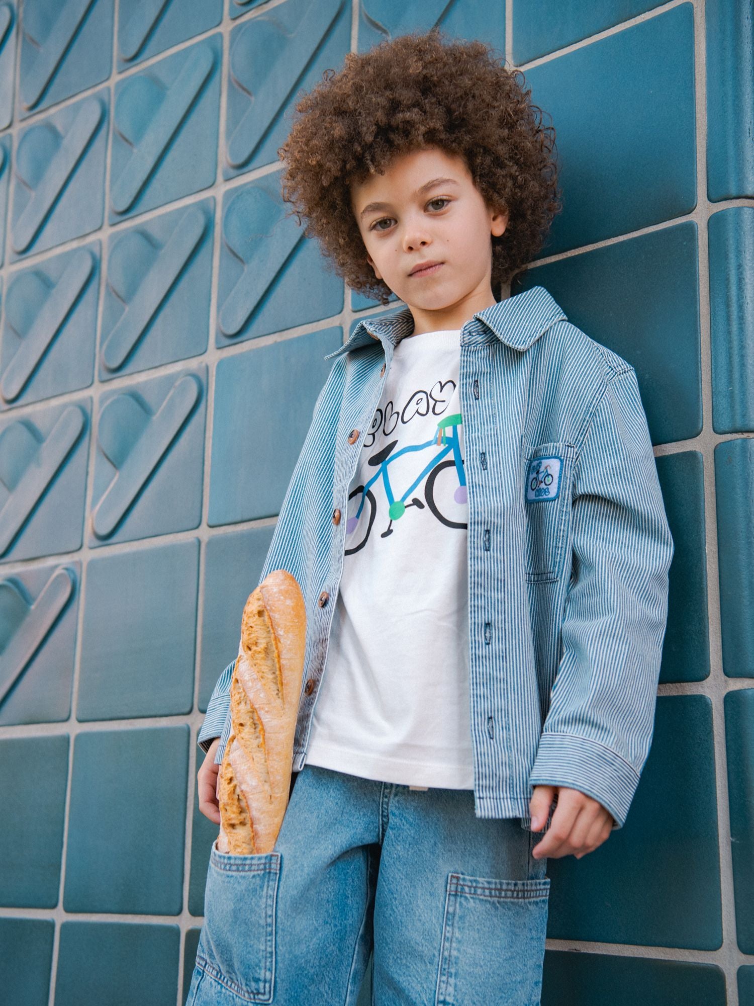 Blau-weiß gestreiftes Denim-Heft für Jungen