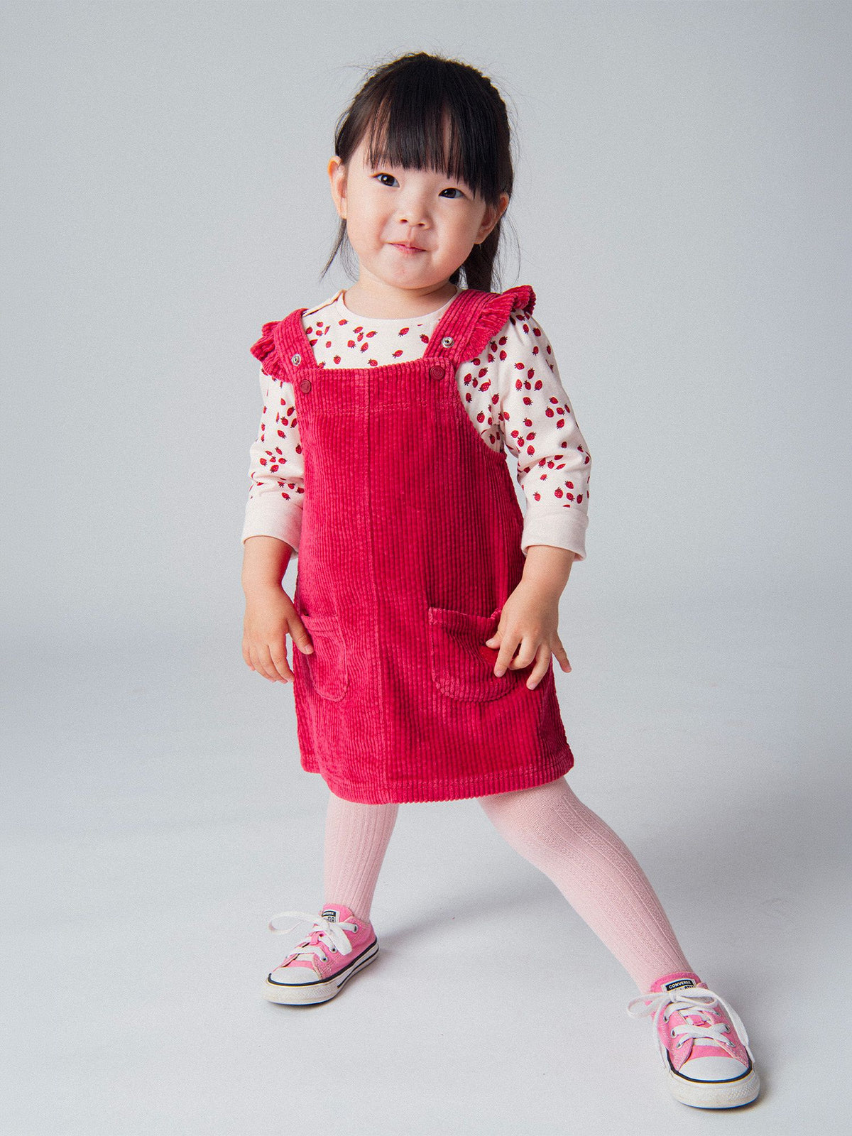 Rote Cordhosenkleid für Mädchen