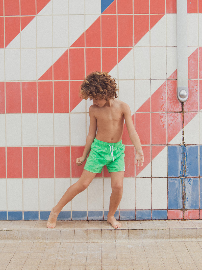 Wasserdynamischer Bade-Short für Jungen