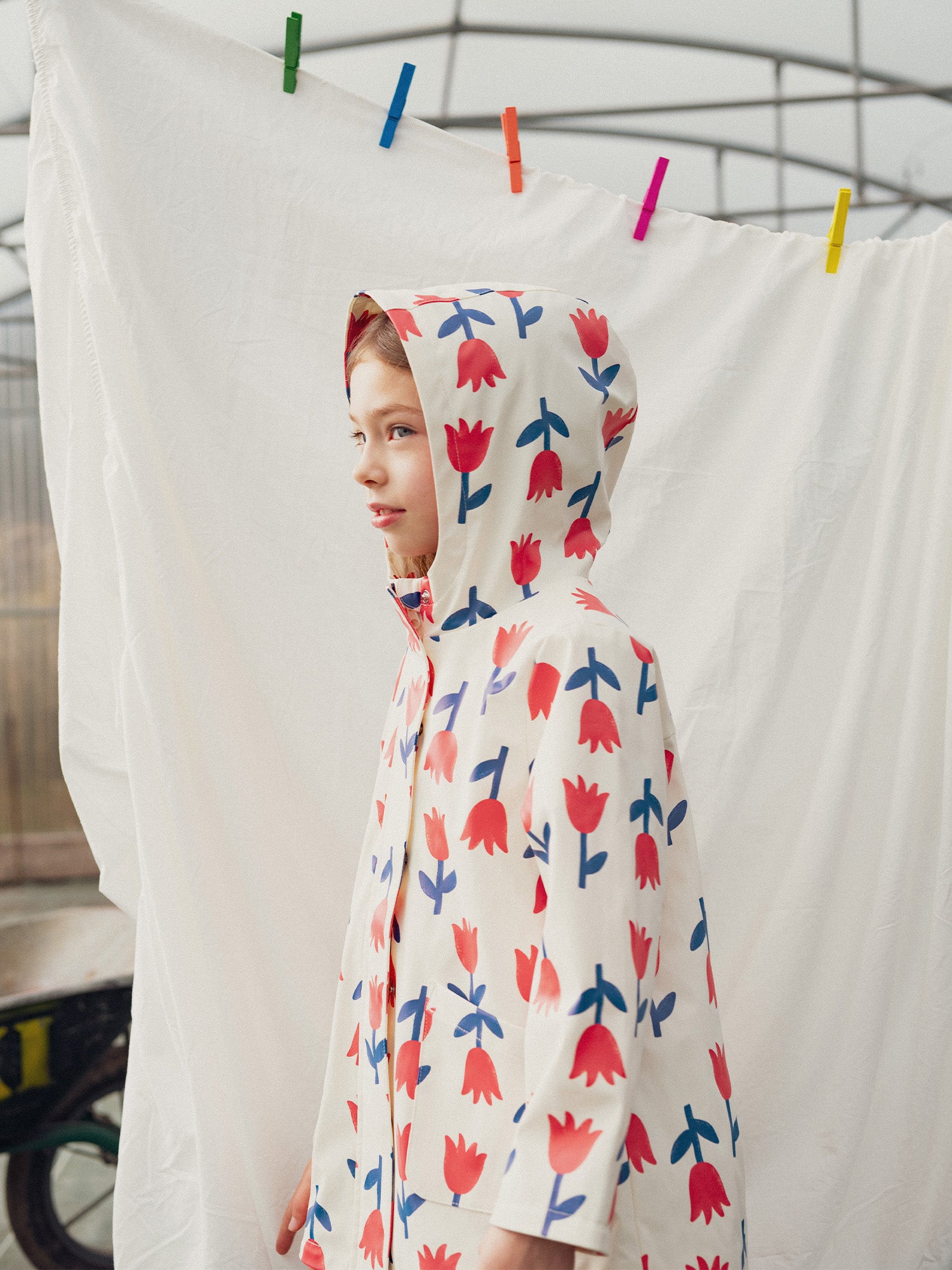 Ecru Regenmantel mit Blumenmuster für Mädchen