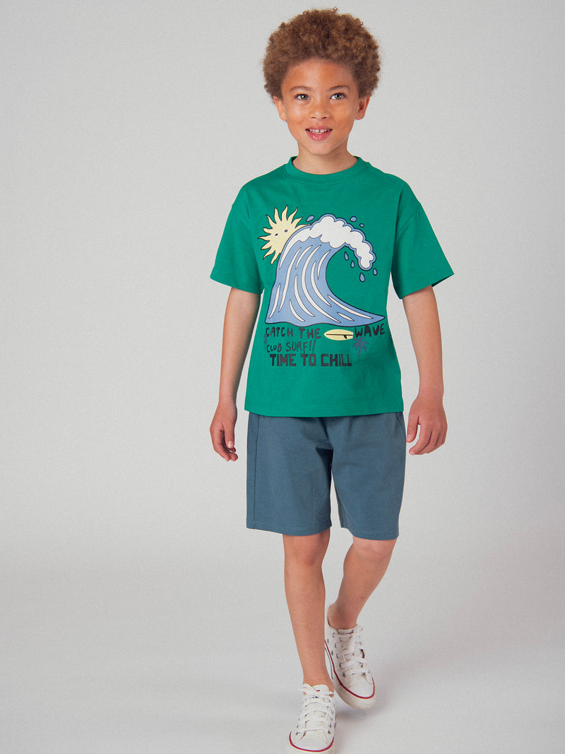 Grünes T-Shirt und dunkelblauer Shorts Set mit Animation für Jungen