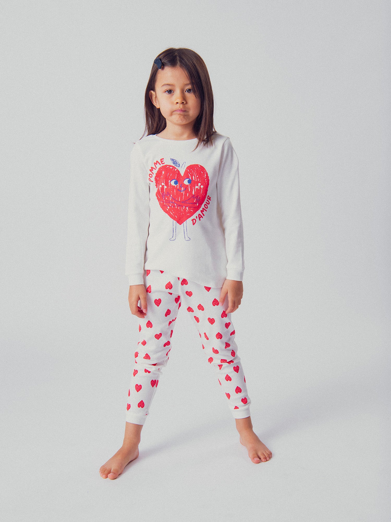 Pyjama écru à motif pomme d'amour pour fille