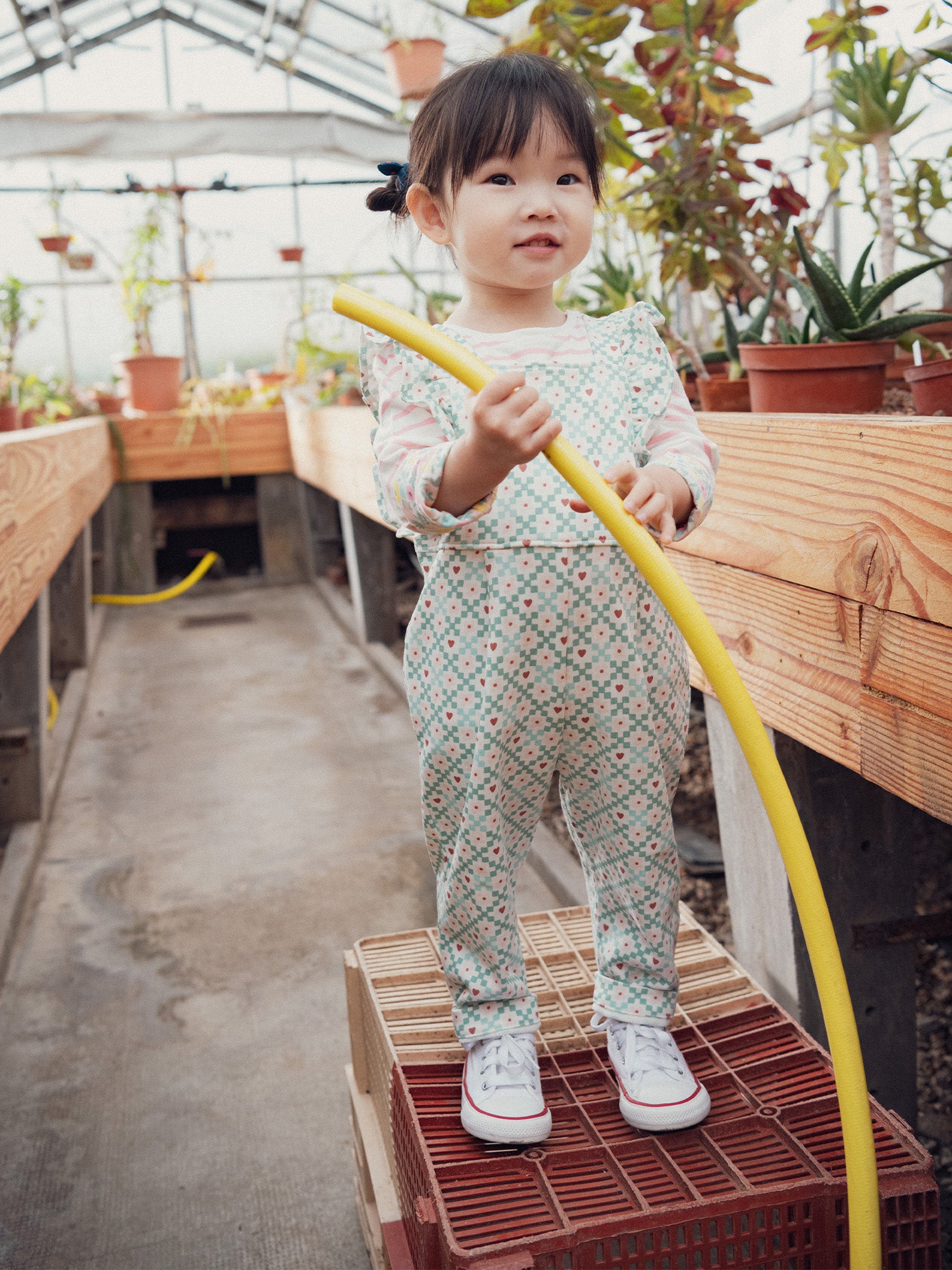 Pastellfarbene Overall für Baby-Mädchen