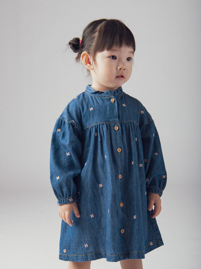 Leichtes Denim-Kleid mit Blumenstickerei für Baby-Mädchen