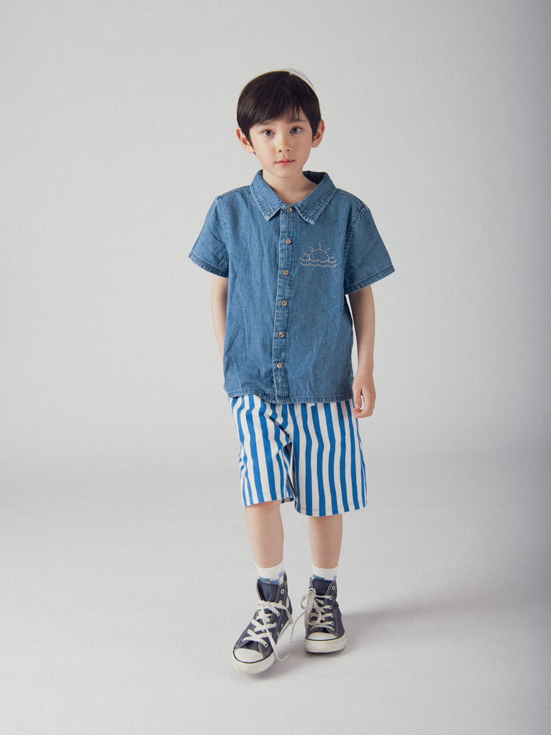 Blaue Denim-Hemd mit Sonnenstickerei für Jungen