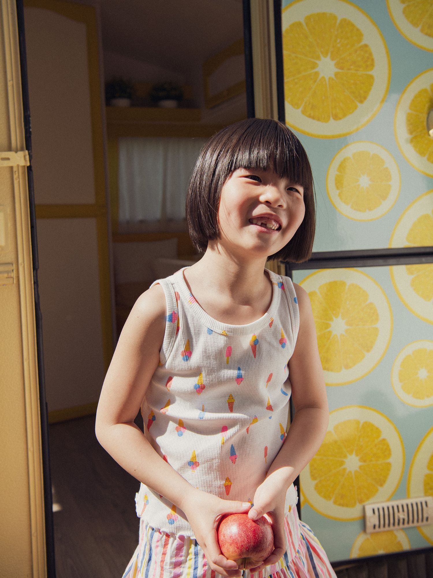 Ecru-Ripp-Top mit Eisdruck für Mädchen