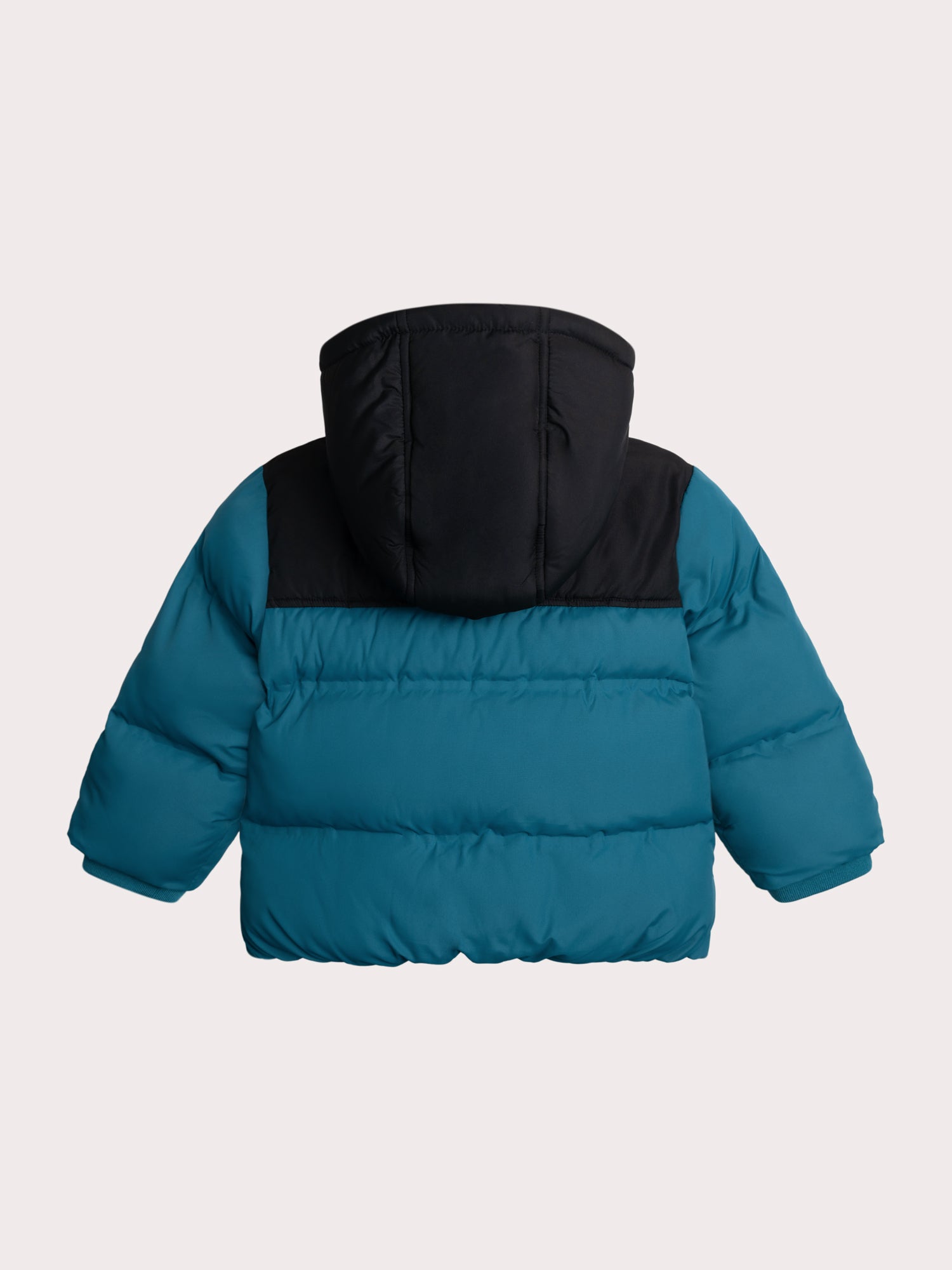 Schwarzer und blauer Regenschutz