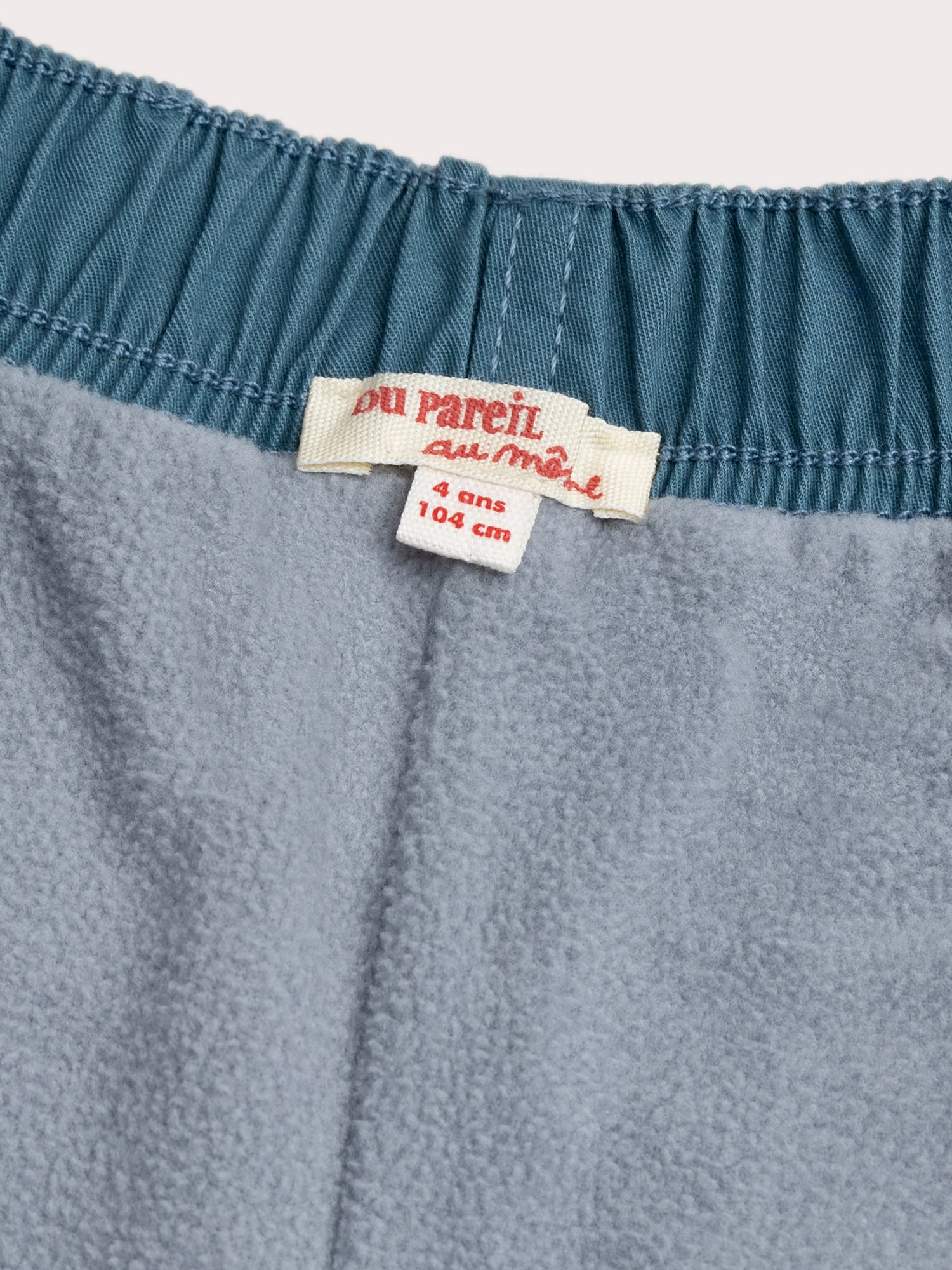 Blaue Hose