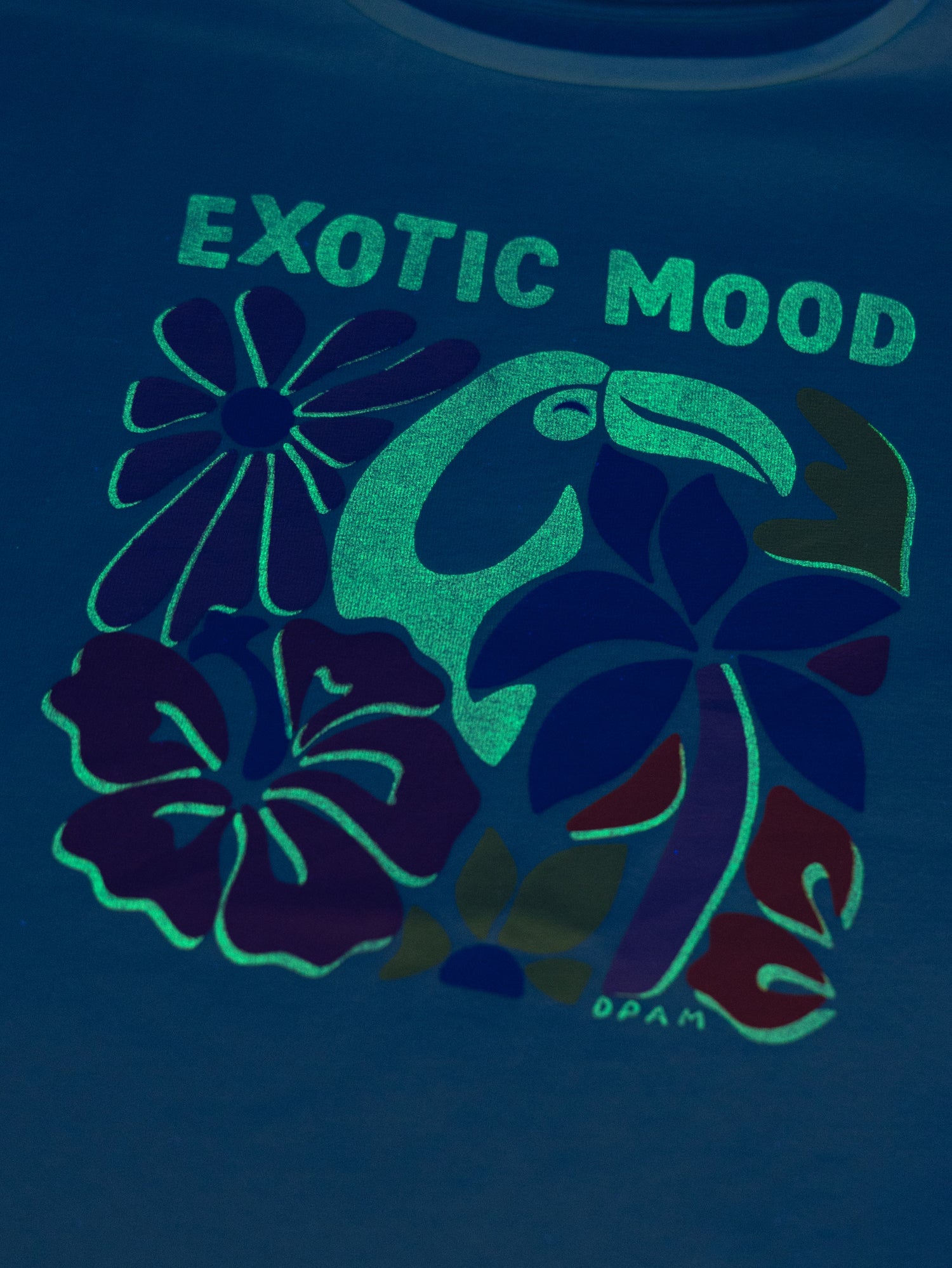 Kurzarm-Pyjama mit phosphoreszierendem "Exotic Mood"-Druck für Mädchen