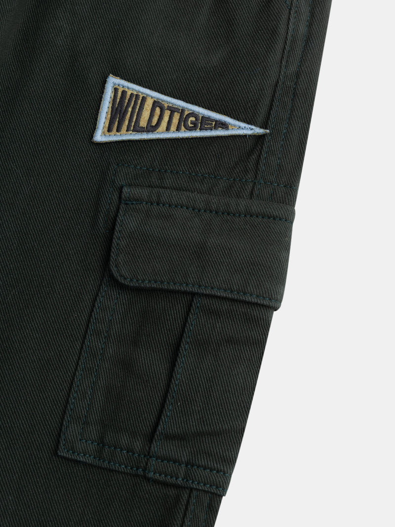 Grüne Hose mit Taschen für Jungen