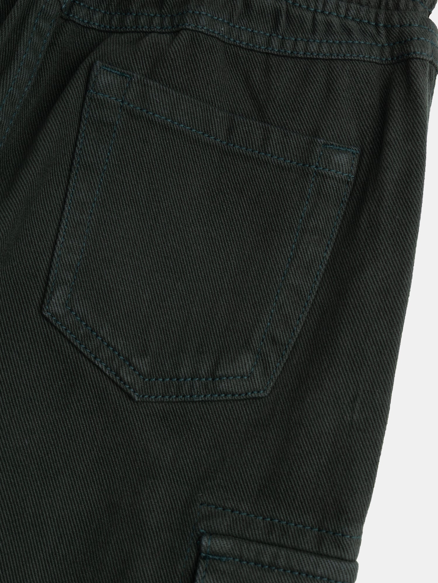 Grüne Hose mit Taschen für Jungen