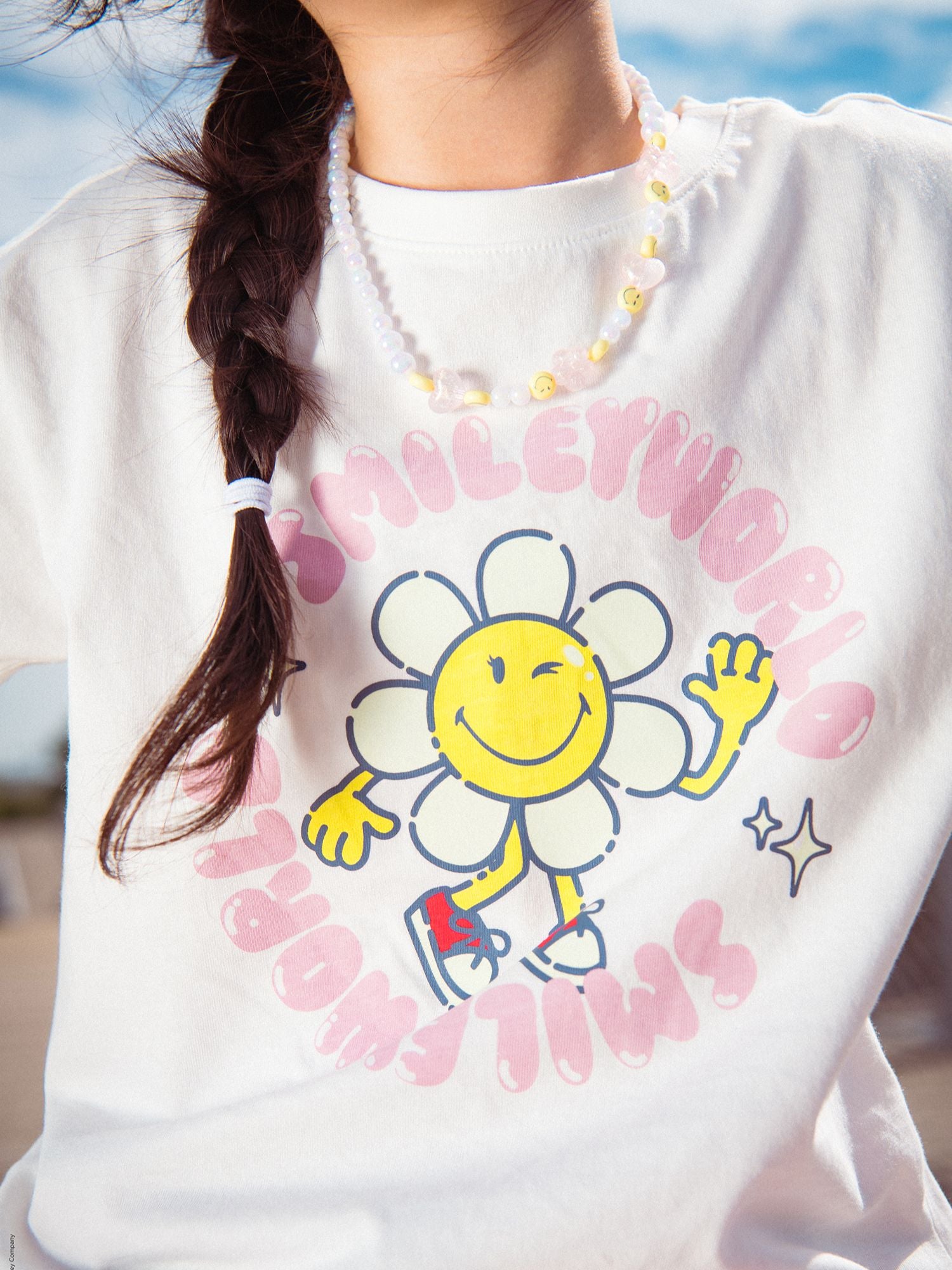 Ecru Langarm-T-Shirt mit SMILEYWORLD Blumenmotiv für Mädchen