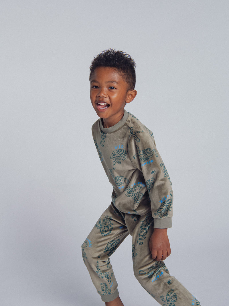 2-teiliges Pyjama aus dehnbarem Velours mit Leopardenprint für Kinder Jungen