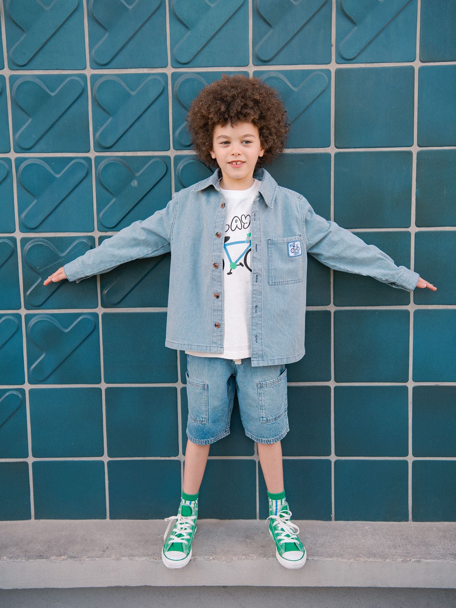Blau-weiß gestreiftes Denim-Heft für Jungen