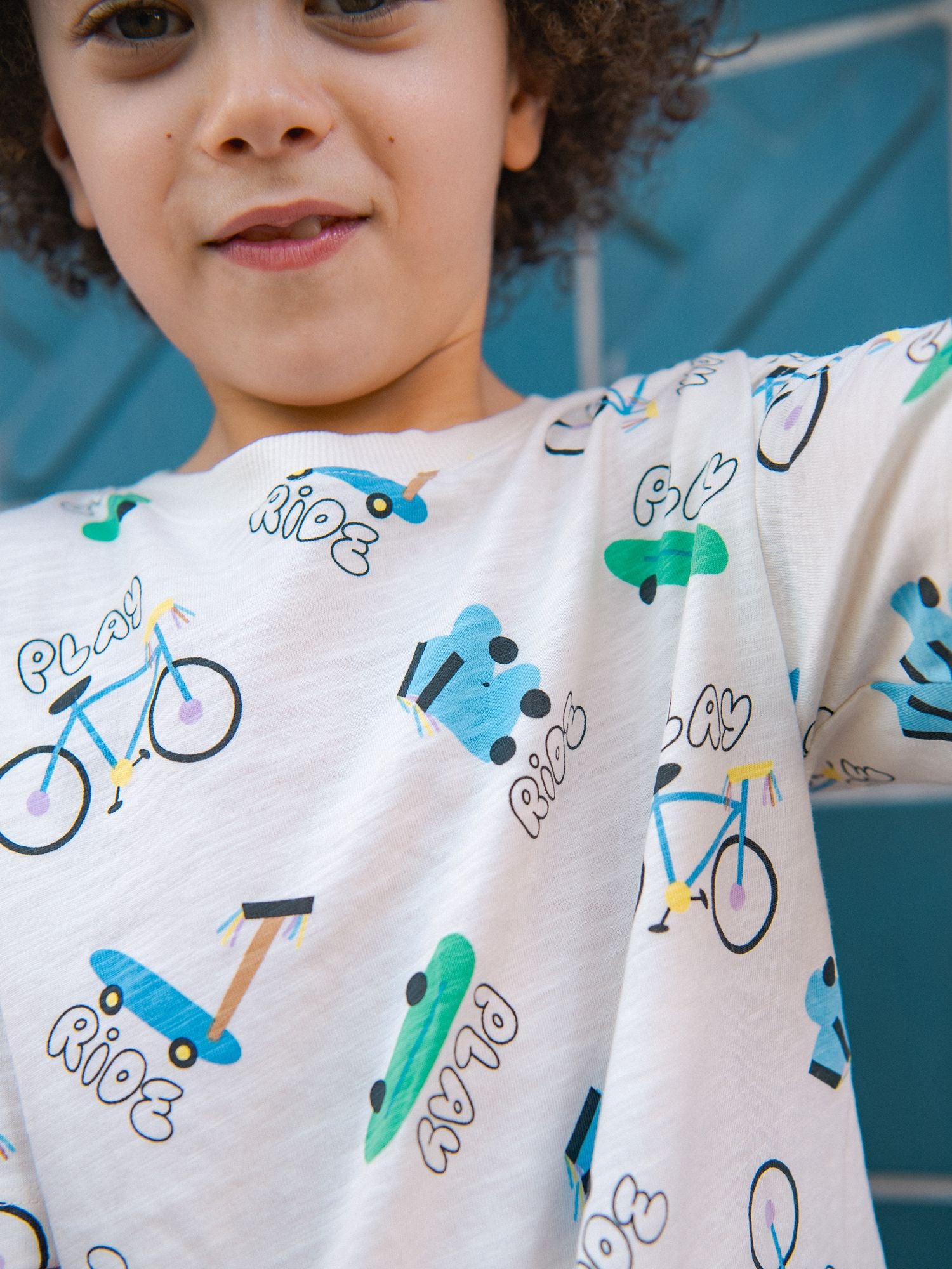 Ecrufarbenes T-Shirt mit „ride“-Druck für Jungen