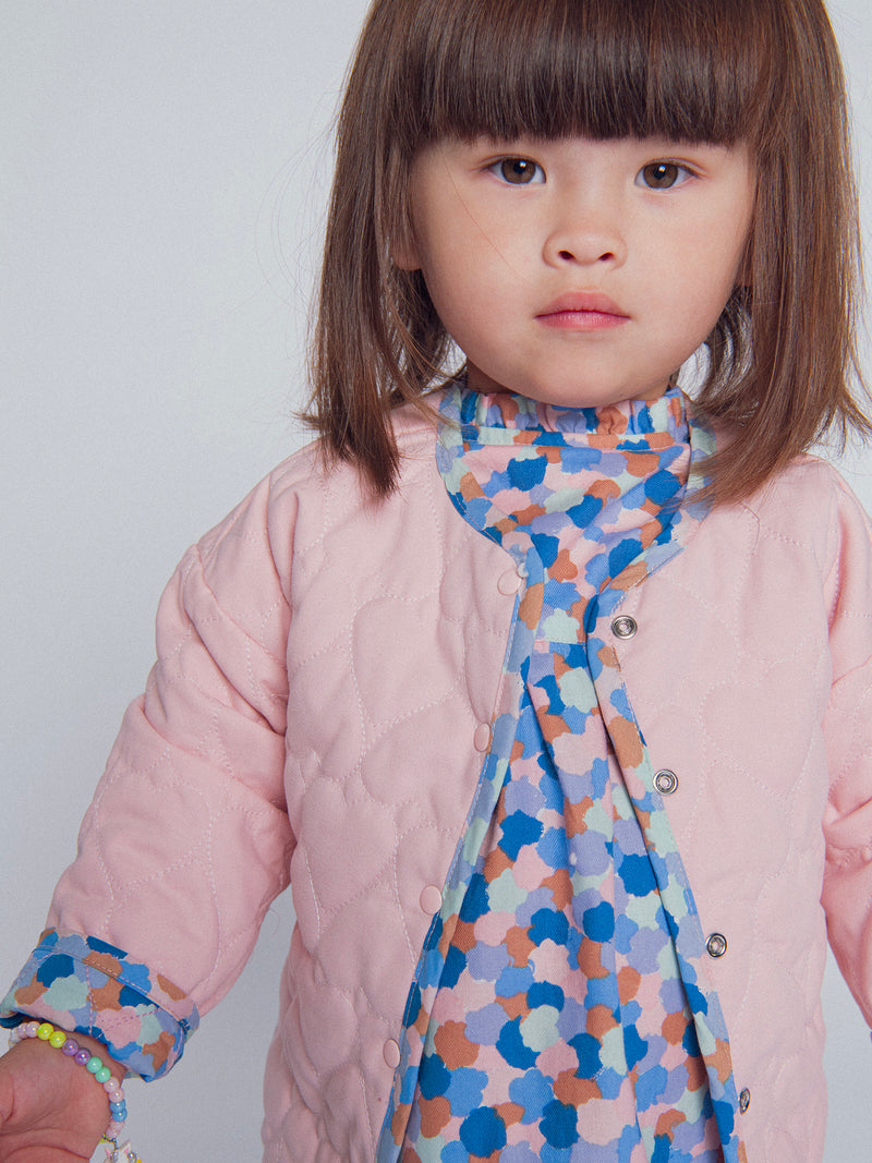 Reversible rosa gequilteter Babyjacke mit Herzen für Mädchen