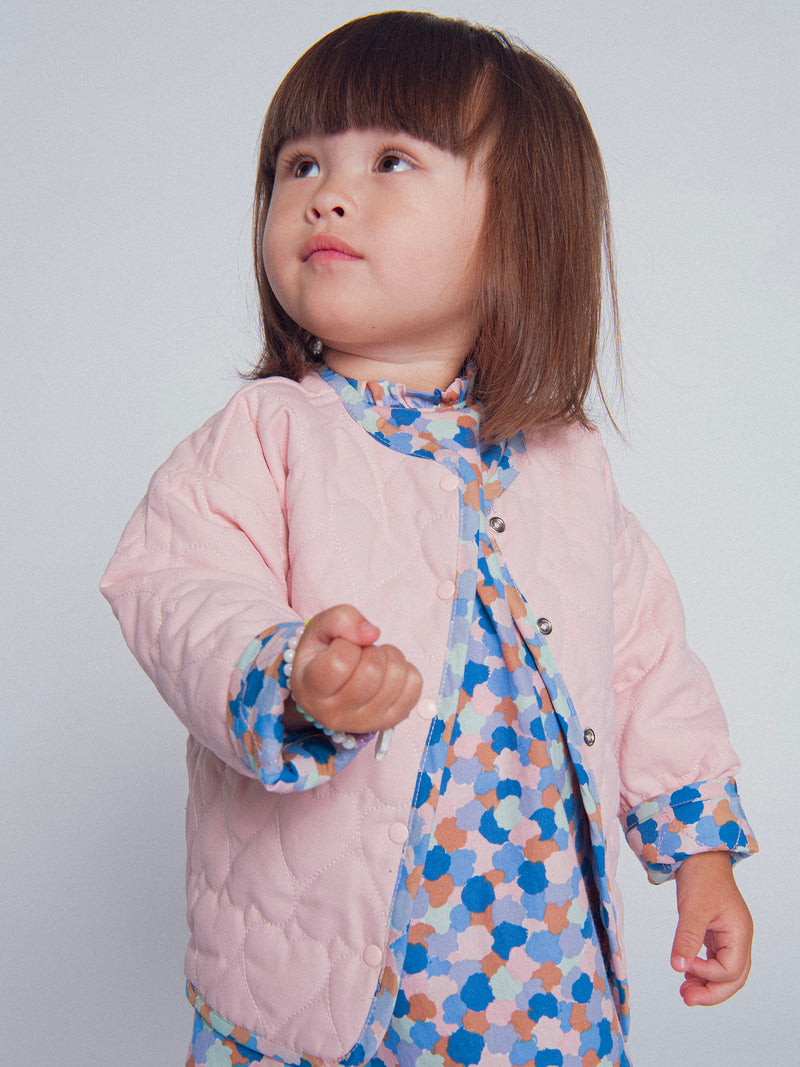 Reversible rosa gequilteter Babyjacke mit Herzen für Mädchen