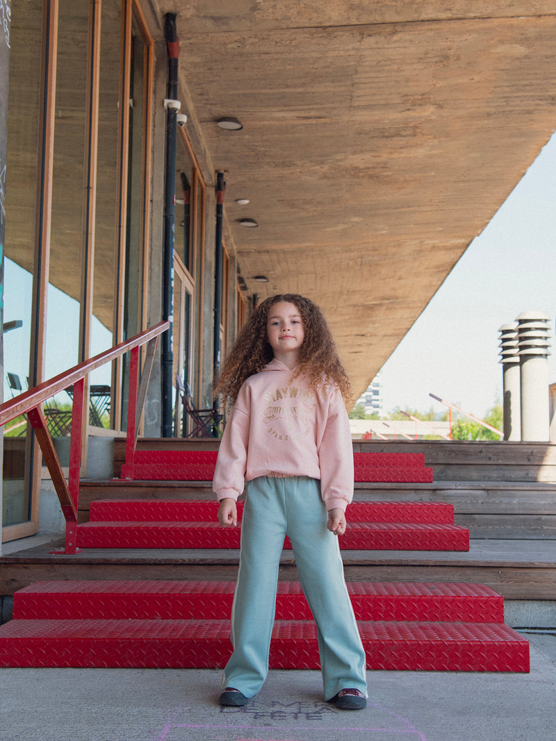 Grüne Sweatpants mit fantasievollen Details und Taschen für Mädchen