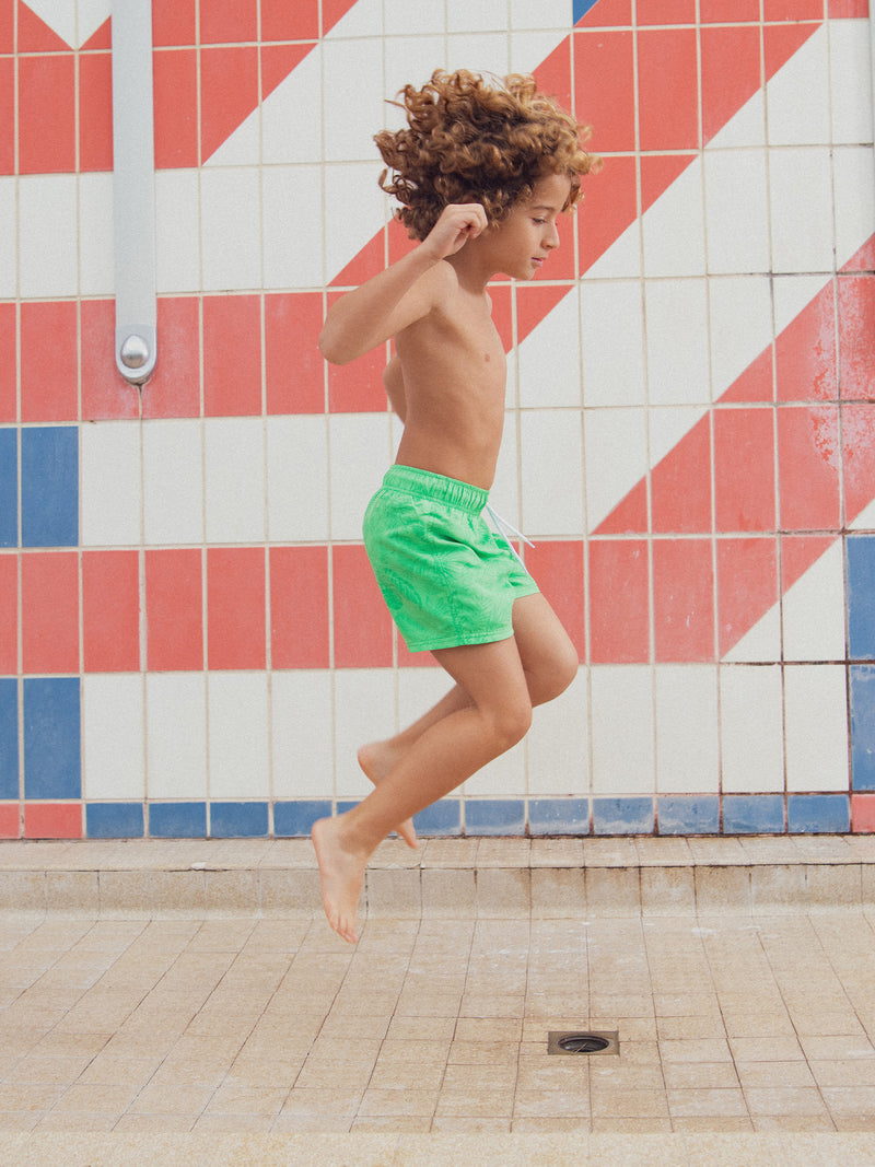 Wasserdynamischer Bade-Short für Jungen