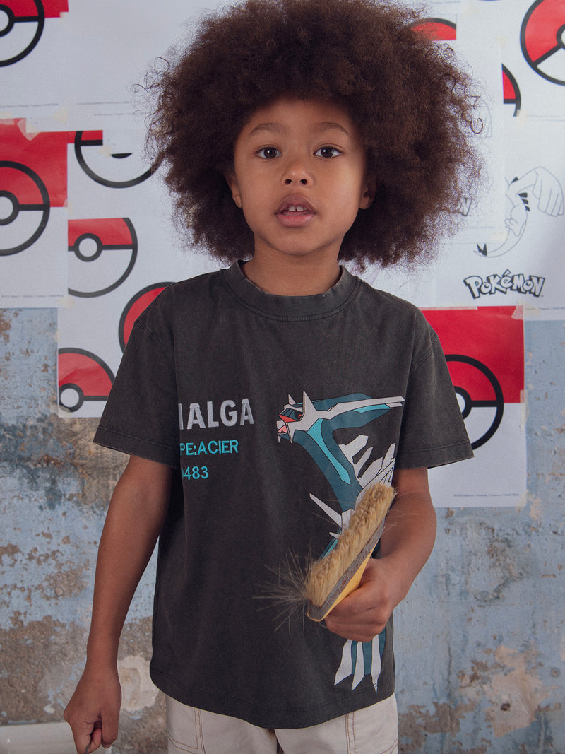 Graues T-Shirt mit Pokémon Dialga Animation