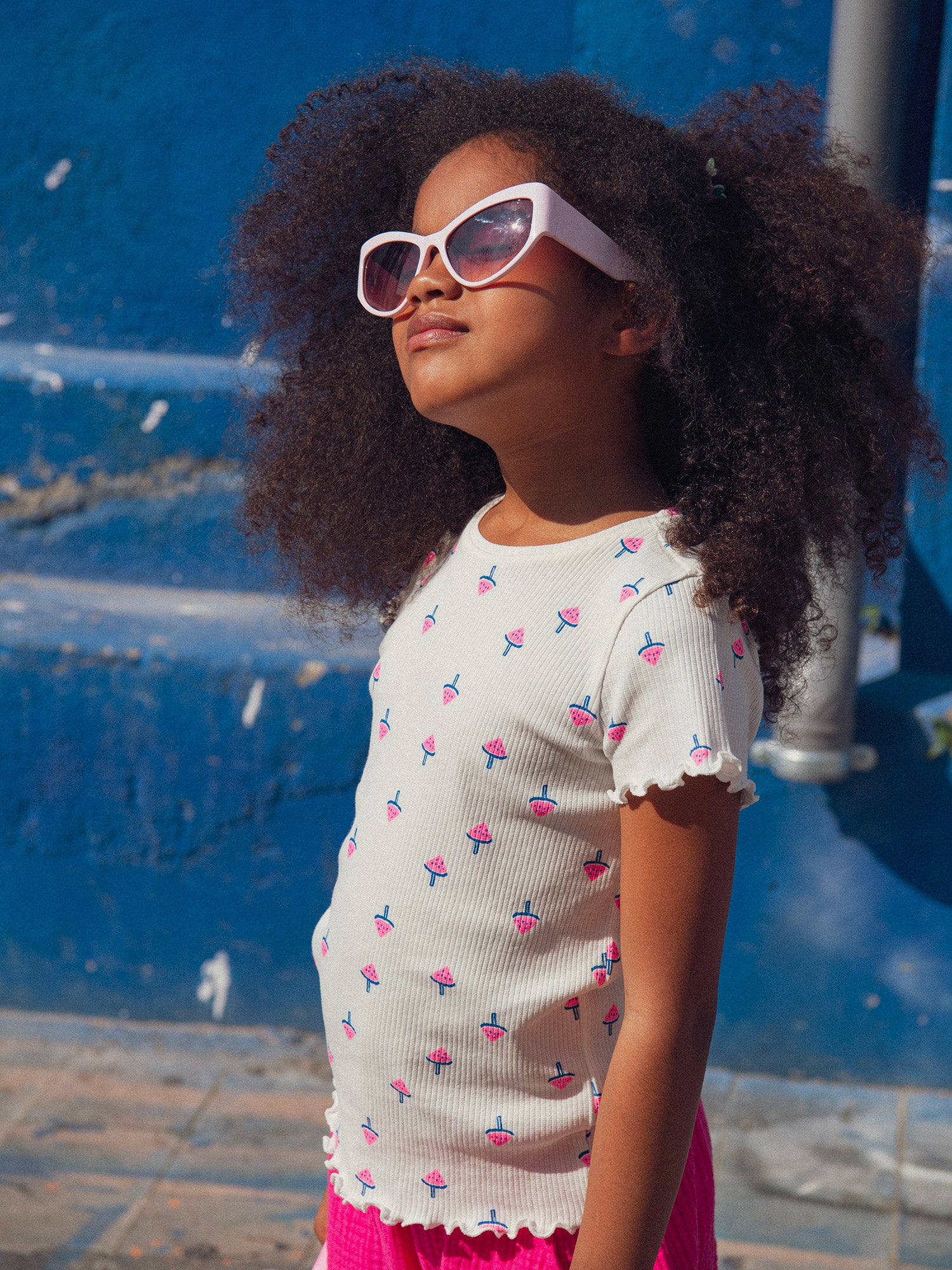 Ecru-Ripp-T-Shirt mit Wassermelonen-Eis-Druck für Mädchen