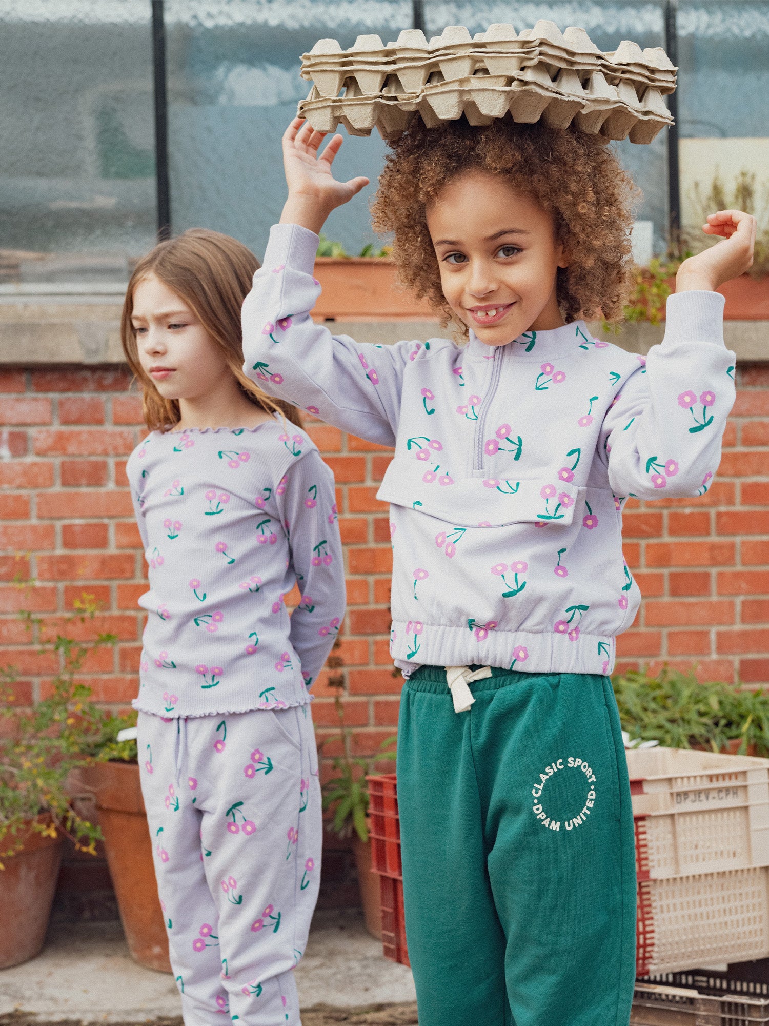 Haut de jogging violet imprimé fleurs pour fille