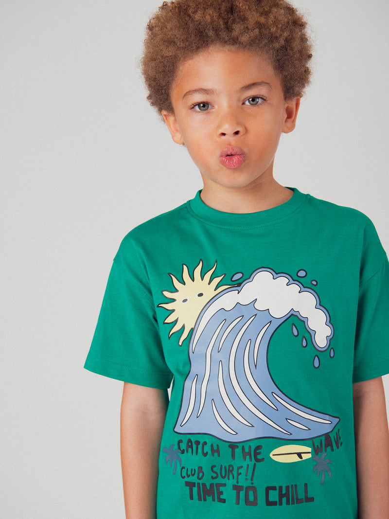 Grünes T-Shirt und dunkelblauer Shorts Set mit Animation für Jungen
