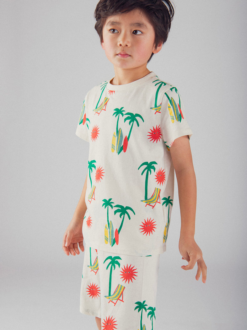 Kurzpyjama mit "Tropischer Strand"-Druck für Jungen