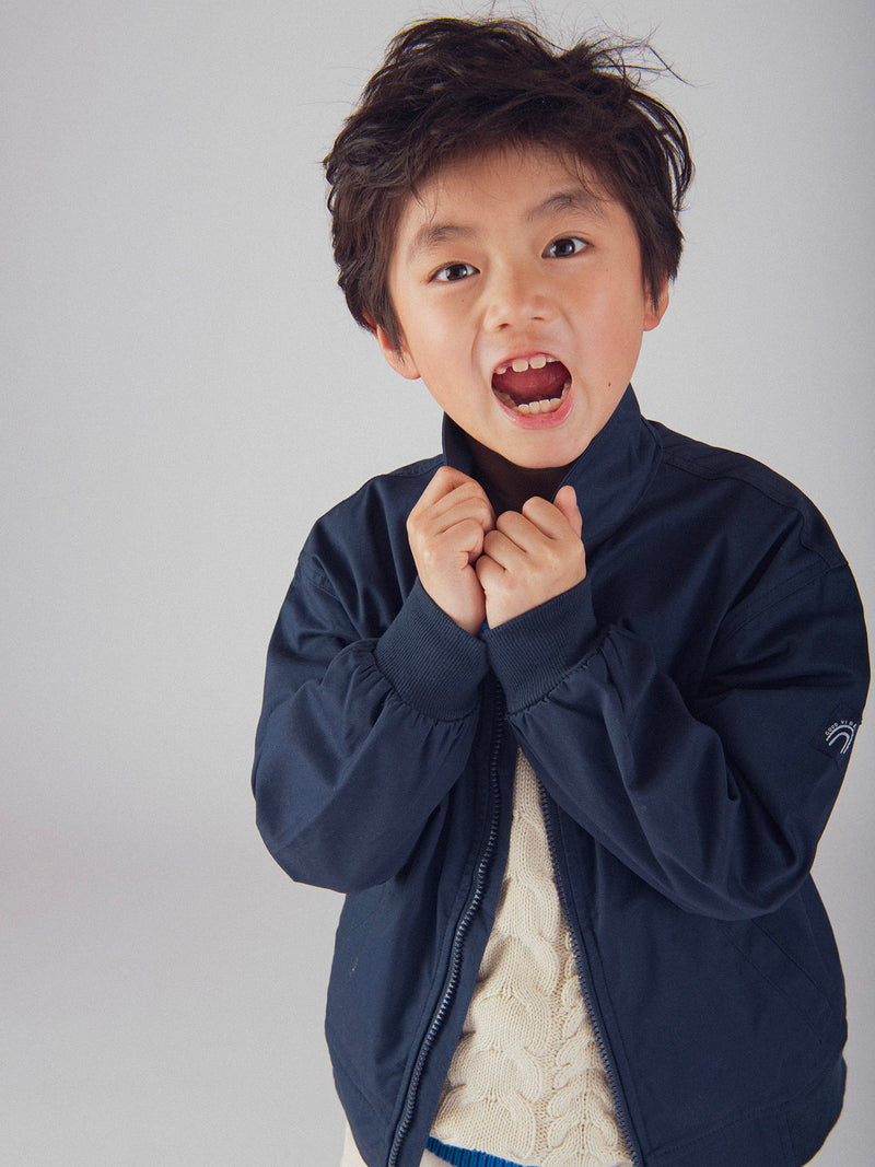 Dunkelblaue Jacke mit Taschen für Jungen