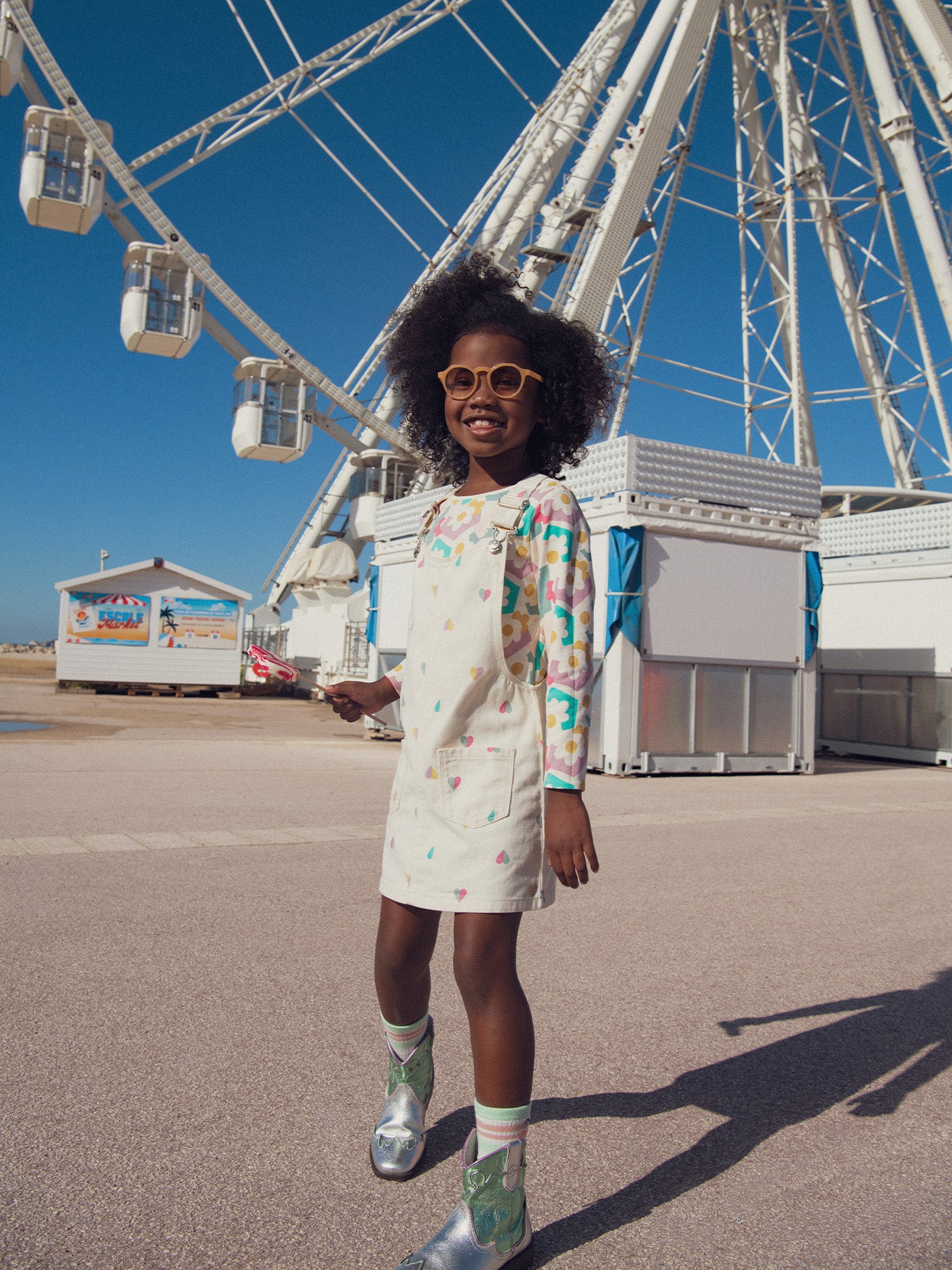 Herz-Muster Latzkleid für Mädchen