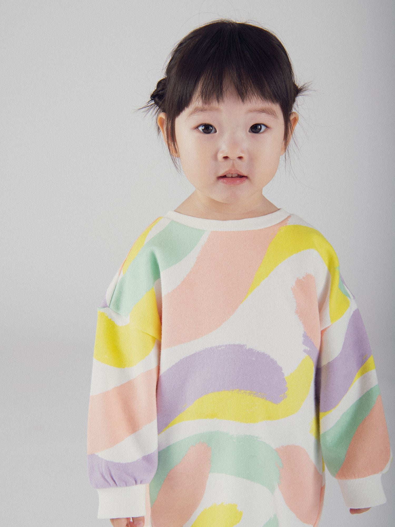 Bunt bedrucktes Set für Baby-Mädchen