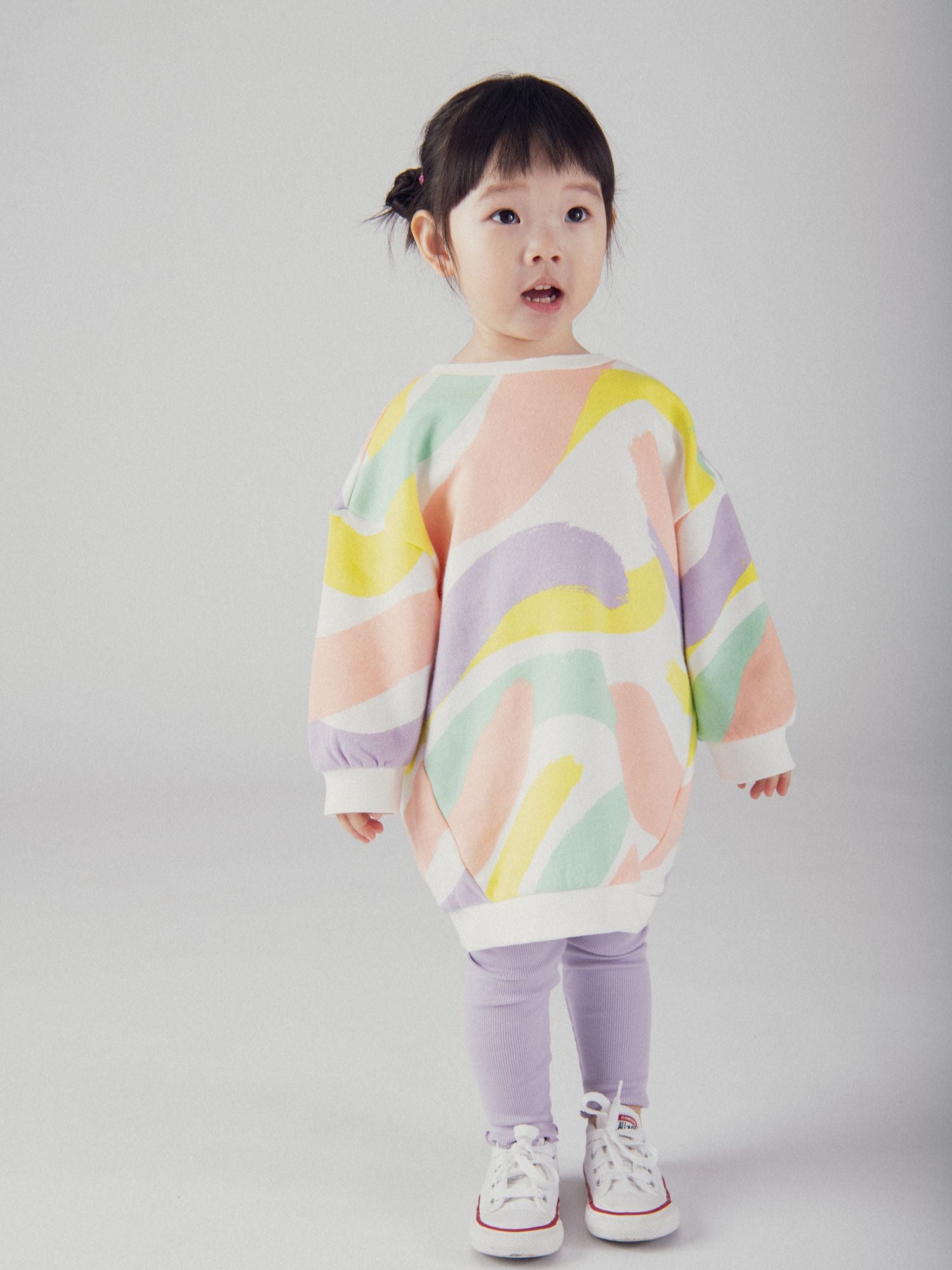 Bunt bedrucktes Set für Baby-Mädchen