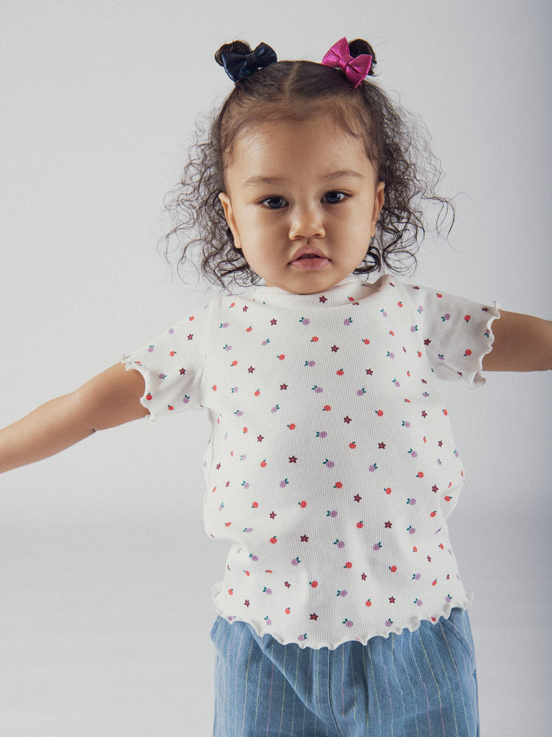 Weißes T-Shirt mit kurzen Ärmeln und floralem Allover-Druck für Babymädchen