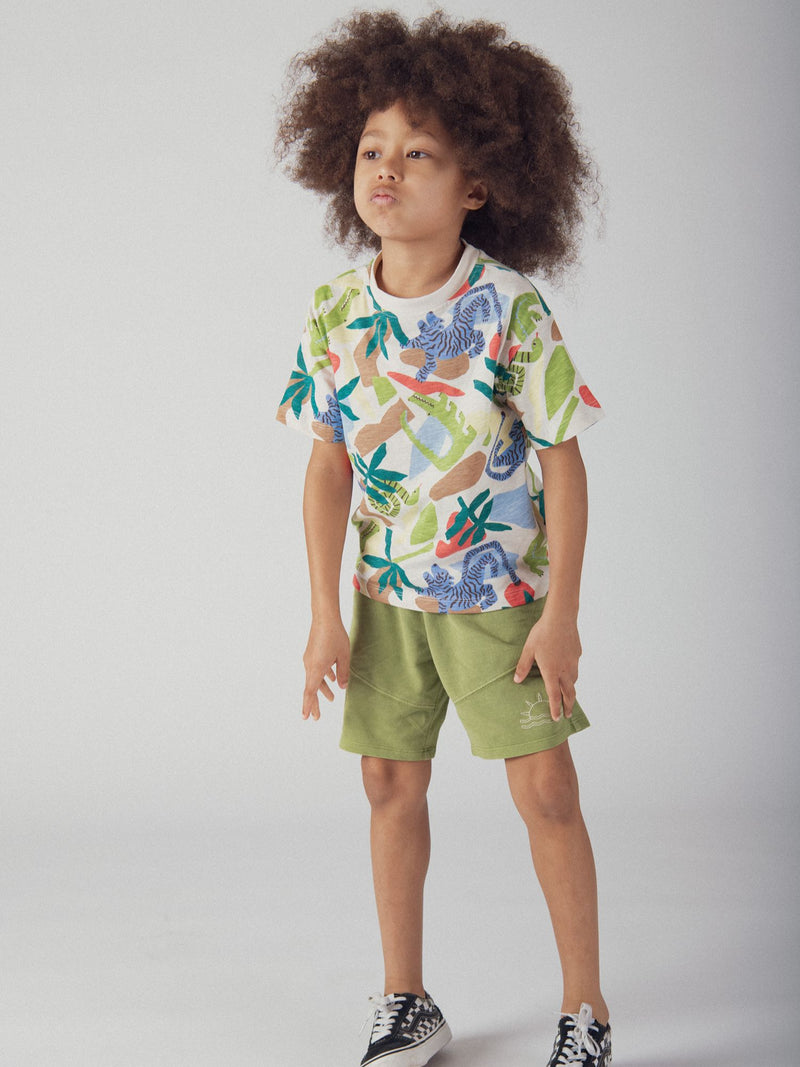 Grüne Shorts mit Sonnenstickerei für Jungen