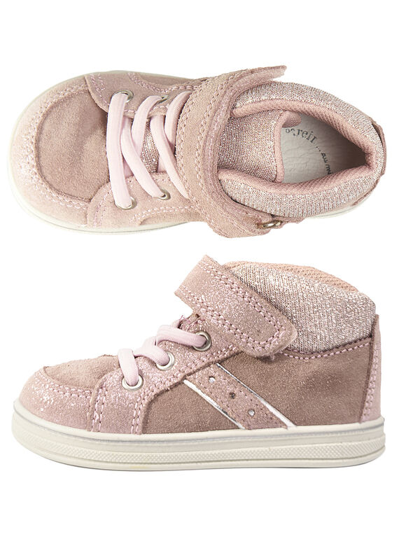 Rosa Sneaker zum Schnüren elastisches Lackleder Baby Mädchen GBFBASPINK / 19WK37I1D3F030